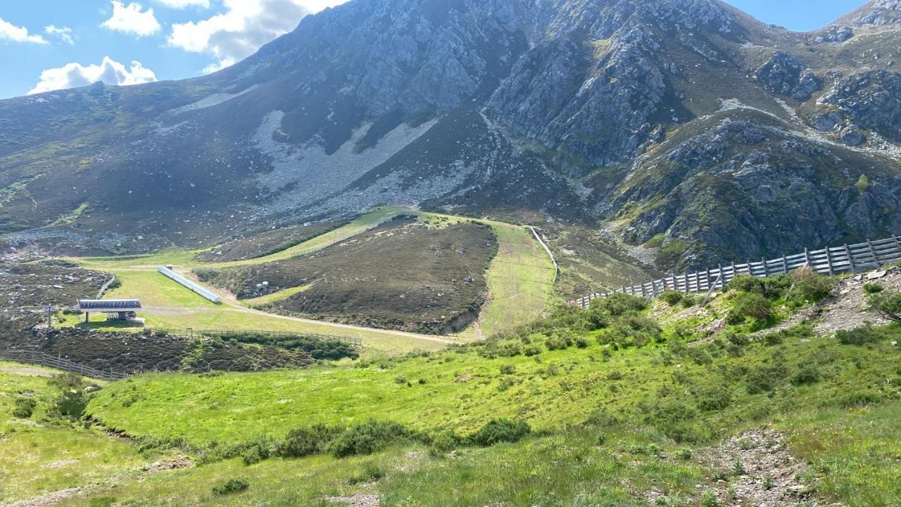 Acogedor Apartamento Estacion De Esqui San Isidro Сан-Ісідро Екстер'єр фото